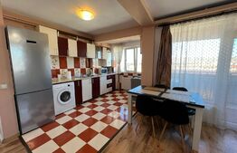 Apartament 3 camere, 67 mp, parcare , zona Teilor 