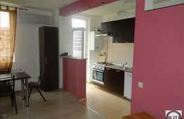 Apartament in zona magazinului Unicarm, 2 camere, 60 mp, A.C, parcare cu CF!