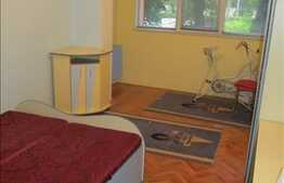 3 camere, 67 mp, boxa la subsol, partial mobilat, zona strazii Fanatanele!