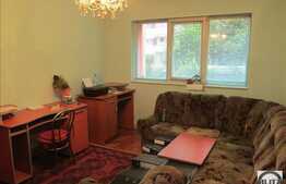 3 camere, 67 mp, boxa la subsol, partial mobilat, zona strazii Fanatanele!