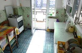 Apartament 110 mp, 4 Camere, 2 Băi, 3 Balcoane în Centrul Câmpia Turzi