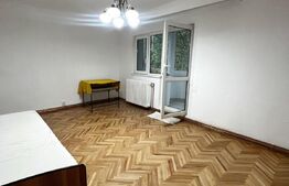 Apartament de 4 camere, 80 mp, intermediar, Plopilor