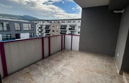 Apartament cu 2 camere, 50mp, parcare, zona Vivo
