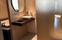 Casa 5 camere, 340 mp, garaj, curte, zona Buna Ziua 