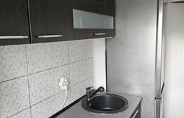 Apartament de vanzare, 2 camere, semi-decomandat, zona Astra