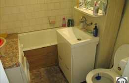 4 camere, 82 mp, etaj intermediar, zona strazii Ion Mester!