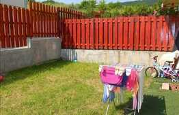 2 camere, 52 mp, gradina 40 mp, 2 parcari, zona Campului!