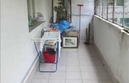 3 camere, 78 mp, terasa 18 mp, boxa, partial mobilat, zona strazii Donath