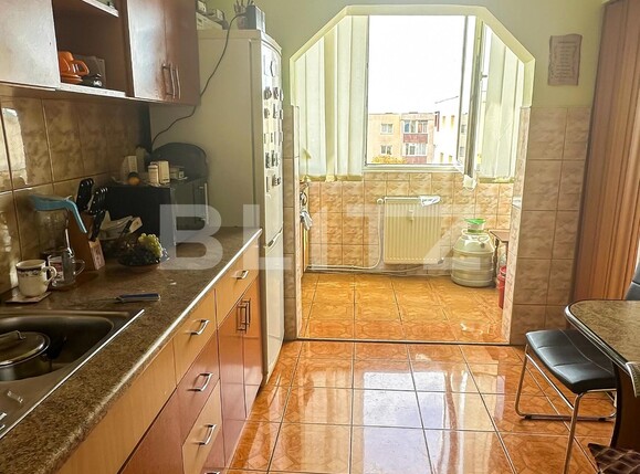 apartament 2 camere tractorul decomandat spatios | Poza4