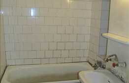 De vanzare  garsoniera, 28 mp utili, zona strazii Bucegi!