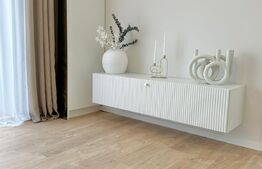 Apartament 3 camere,  60 mp, ultrafinisat, parcare, Floresti