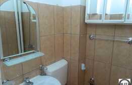 De vanzare garsoniera, 21 mp, zona Hotel Royal!