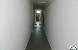 De vanzare garsoniera, 21 mp, zona Hotel Royal!