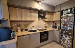 Apartament 3 camere, 59 mp, loc de parcare, zona Florilor