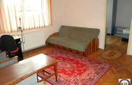 Apartament de vanzare 2 camere, 48 mp utili, parcare, zona strazii Traian