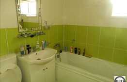 Apartament 1 camera, 37 mp, etaj intermediar