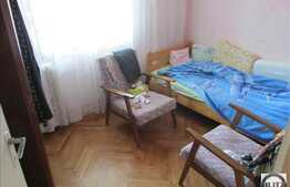 Apartament 4 camere, 82 mp utili, decomandat,  2 balcoane, zona strazii Tasnad!