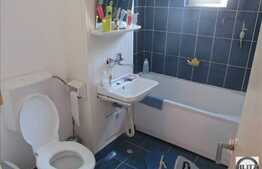 Apartament 4 camere, 82 mp utili, decomandat,  2 balcoane, zona strazii Tasnad!