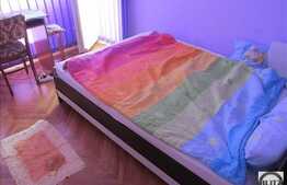 Apartament 4 camere, 82 mp utili, decomandat,  2 balcoane, zona strazii Tasnad!