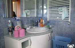 3 camere, 106 mp, decomandat, balcon, parcare, zona strazii Zaharia Stancu!