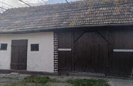 Casa 2 camere, 70 mp,  teren de 3000 mp, sat Boldut 