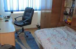 3 camere, 54 mp utili, decomandat, boxa la subsol, zona strazii Mehedinti!