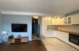 Apartament cu scara interioara, 3 camere, 85mp, parcare, zona strazii Paris
