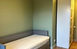 Apartament cu scara interioara, 3 camere, 85mp, parcare, zona strazii Paris