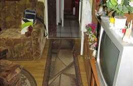 Vanzare apartament cu 3 camere, 40 mp, zona strazii Aleea Garbau!