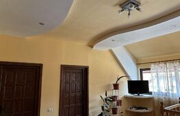 Casa 7 camere, 220mp, zona Zarnesti