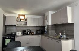 Casa 7 camere, 220mp, zona Zarnesti