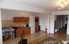 1 camera, 41 mp utili , parcare, partial mobilat, zona Piata 1 Mai