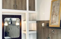 Apartament 3 camere, 61 mp, 2 parcari, zona Eroilor 