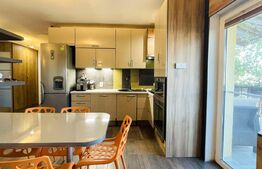 Apartament 3 camere, 61 mp, 2 parcari, zona Eroilor 