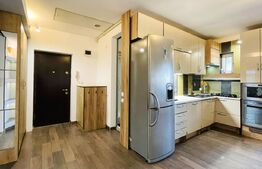 Apartament 3 camere, 61 mp, 2 parcari, zona Eroilor 