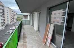 Apartament cu 3 camere, 58mp, zona Vivo