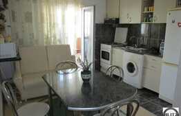 2 camere, 55 mp utili, decomandat, garaj, boxa la subsol, zona strazii Brates!