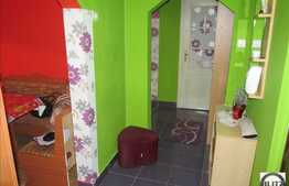 2 camere, 42 mp, decomandat, parcare, zona strazii Lombului!