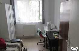 Apartament 3 camere, 51 mp utili, decomandat, zona strazii Parang!