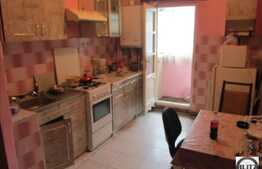 2 camere, 46 mp utili, decomandat, boxa la subsol, zona strazii Primaverii!