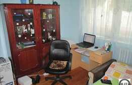 2 camere, 46 mp utili, decomandat, boxa la subsol, zona strazii Primaverii!