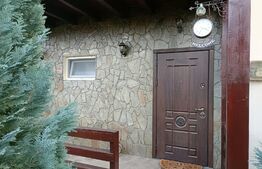 Casă spațioasă, 5 camere,  200 mp, teren 775 mp, Sânpetru