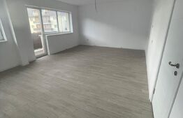 Apartament 3 camere, 72mp, Sanpetru