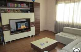 3 camere, 75 mp, decomandat, balcon, zona strazii Plopilor!