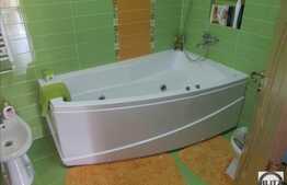 2 camere, decomandat, 57 mp, 2 balcoane, parcare, zona strazii Campului!