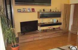 2 camere, decomandat, 57 mp, 2 balcoane, parcare, zona strazii Campului!