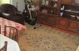 4 camere, 81 mp, decomandat, 2 balcoane, garaj, zona strazii Arinilor!