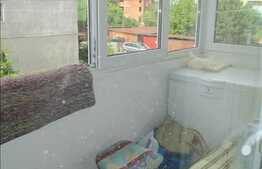 4 camere, 81 mp, decomandat, 2 balcoane, garaj, zona strazii Arinilor!