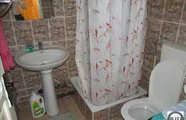 4 camere, 81 mp, decomandat, 2 balcoane, garaj, zona strazii Arinilor!