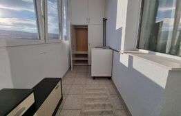 Apartament 3 camere, modern, 61mp, orientare S-V, parcare, zona Terra